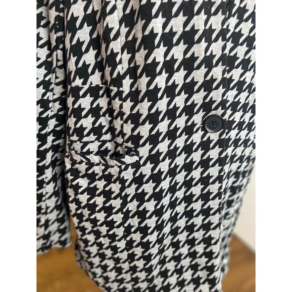 Torrid Size 1 black & gray houndstooth ponte knit fully lined one button blazer - Picture 3 of 9
